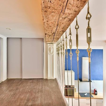 Superbe Appartement Mezzanine Au Coeur Du Panier Marseille Exterior photo