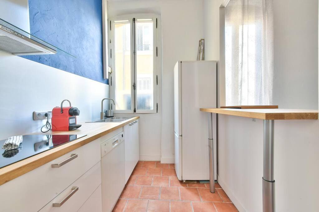 Superbe Appartement Mezzanine Au Coeur Du Panier Marseille Exterior photo